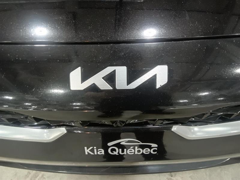 kia Forte 2022 - 11