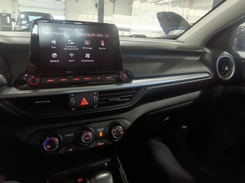 kia Forte 2022 - 17