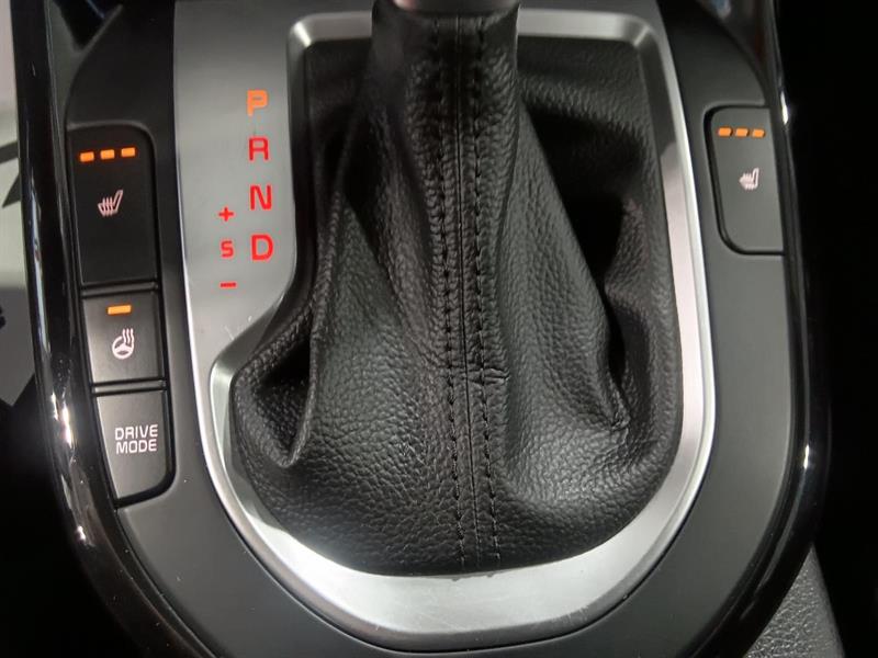 kia Forte 2022 - 31