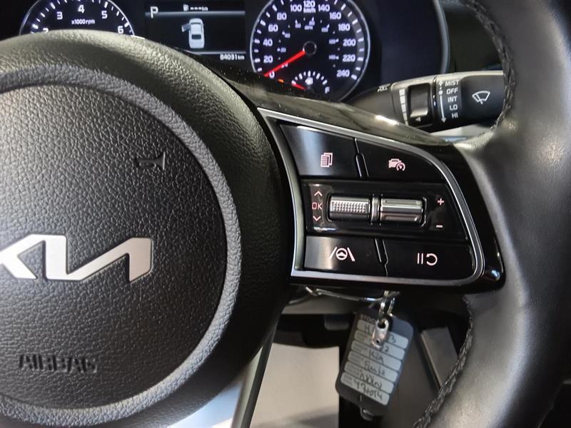 kia Forte 2022 - 34