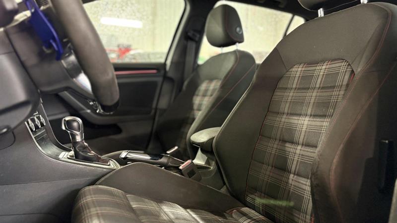 volkswagen Golf GTI 2017 - 10