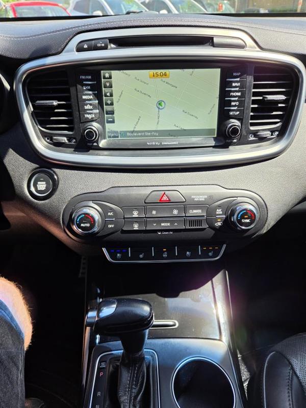 kia Sorento 2016 - 24