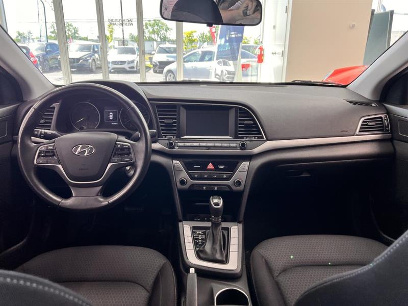 hyundai Elantra 2018 - 12