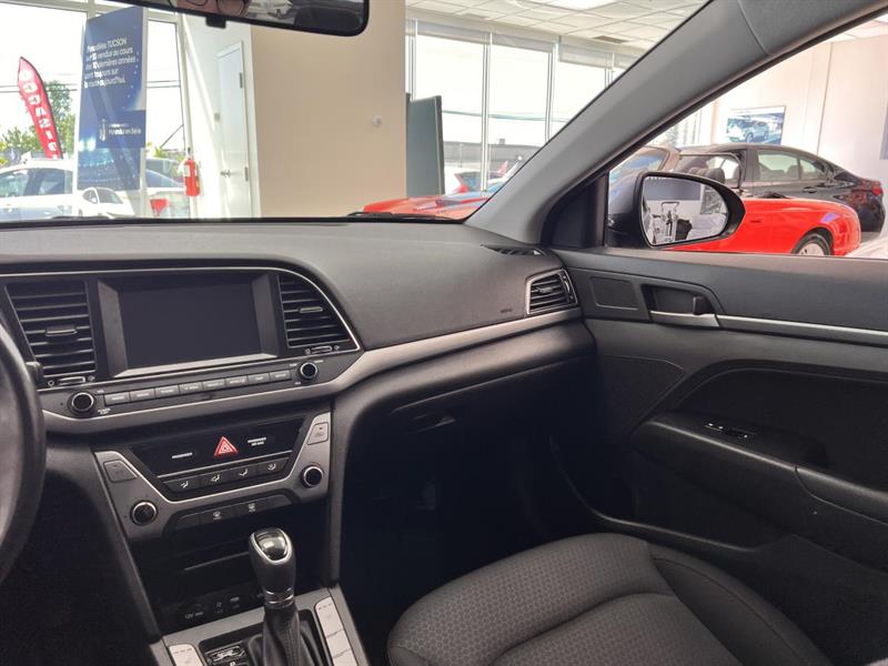 hyundai Elantra 2018 - 13