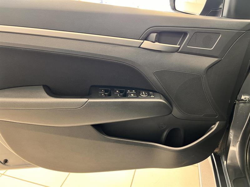 hyundai Elantra 2018 - 15