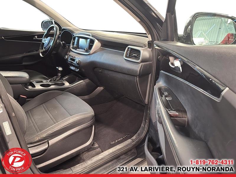 kia Sorento 2020 - 16