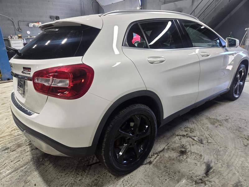 mercedes-benz GLA 2019 - 7