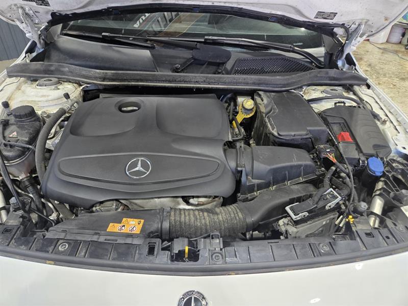 mercedes-benz GLA 2019 - 18