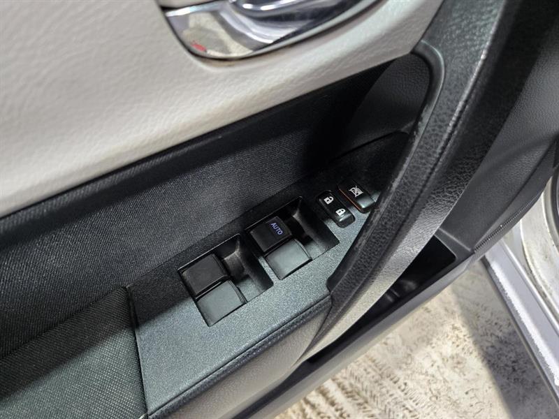 toyota Corolla 2014 - 9