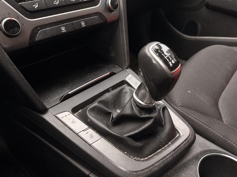 hyundai Elantra 2018 - 17