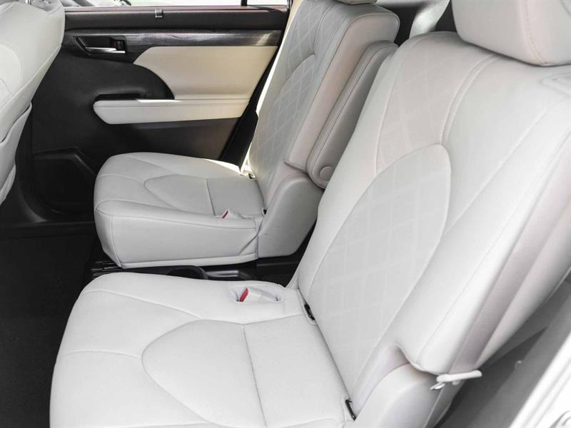 toyota Highlander 2022 - 13