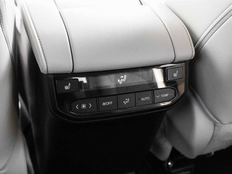 toyota Highlander 2022 - 15