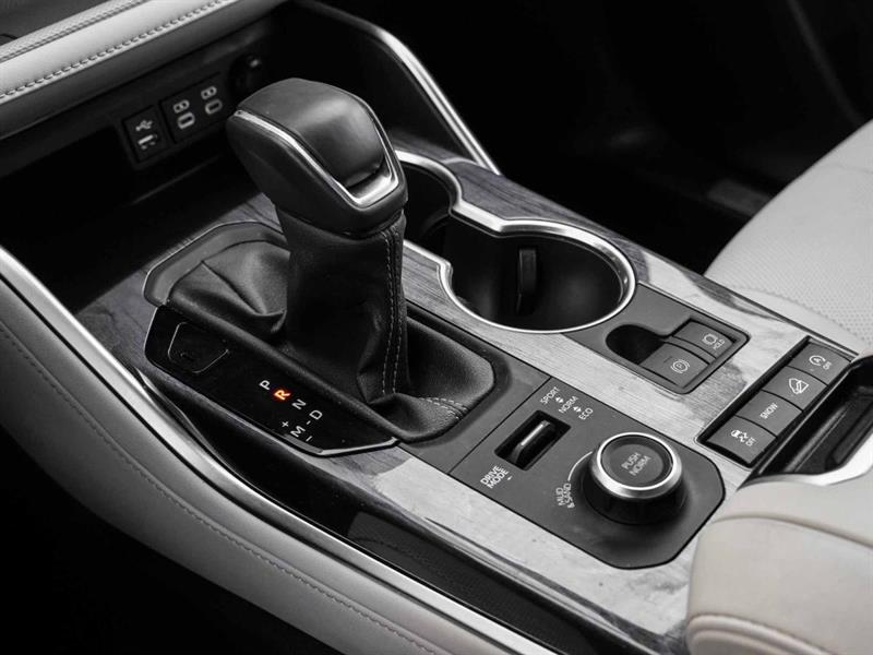toyota Highlander 2022 - 25