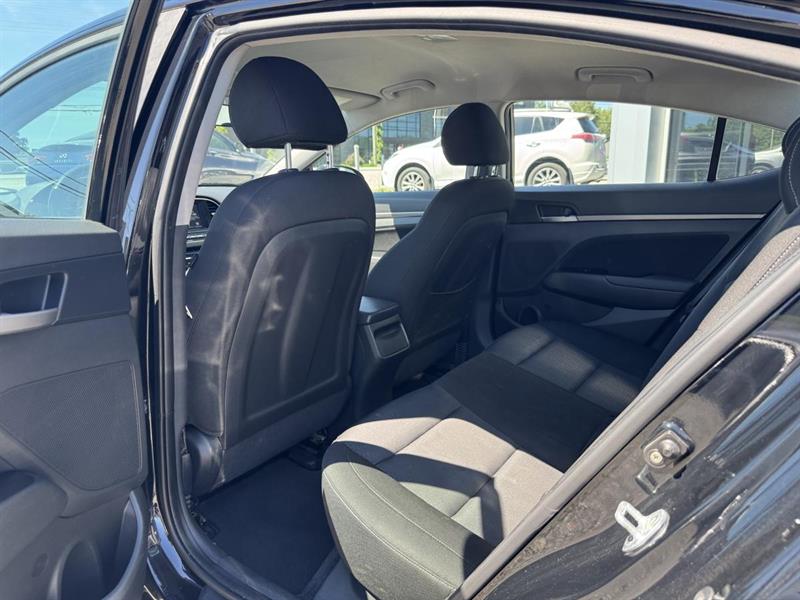 hyundai Elantra 2017 - 24
