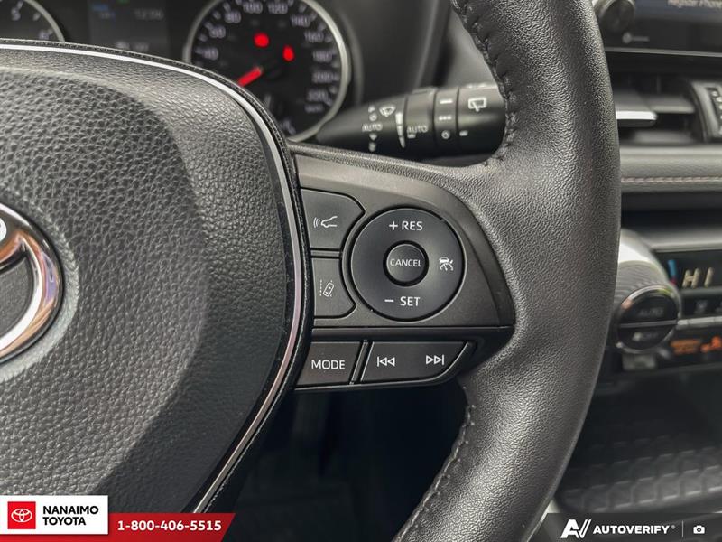toyota RAV4 2022 - 16