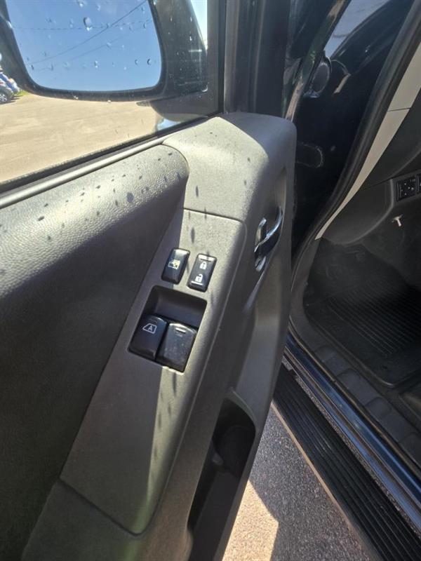 nissan Frontier 2019 - 12