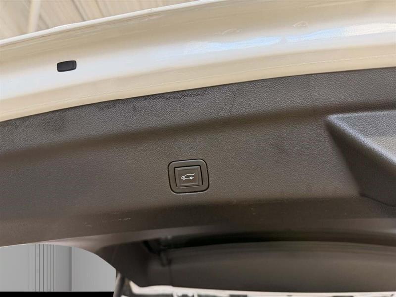 gmc Yukon 2023 - 12