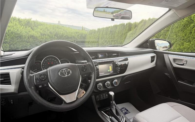 toyota Corolla 2016 - 12