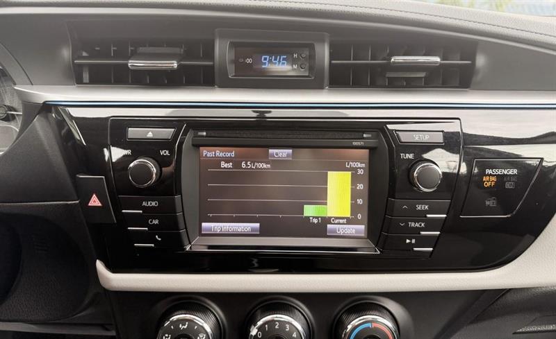 toyota Corolla 2016 - 13