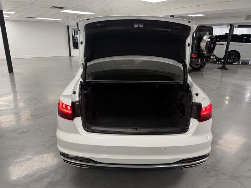 audi A4 2021 - 26