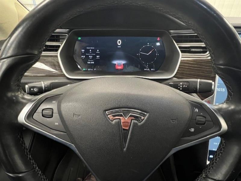 tesla Model S 2014 - 12