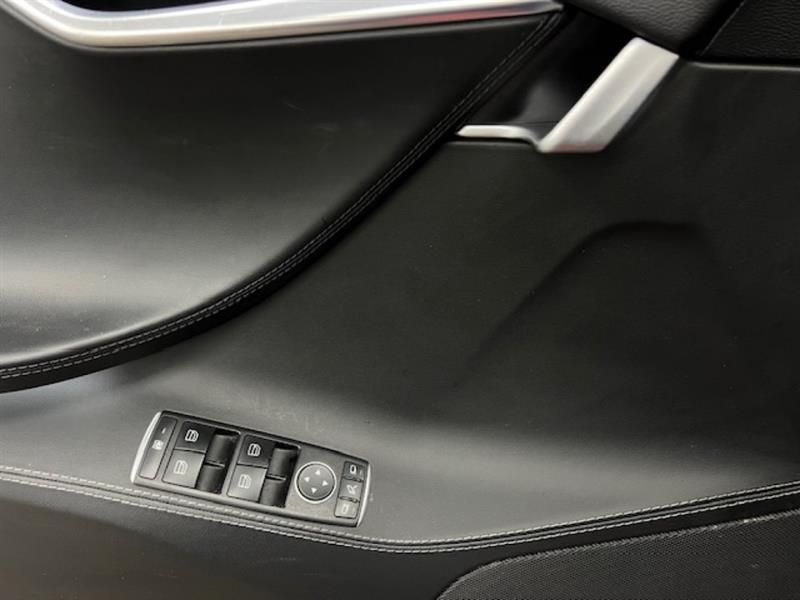 tesla Model S 2014 - 19
