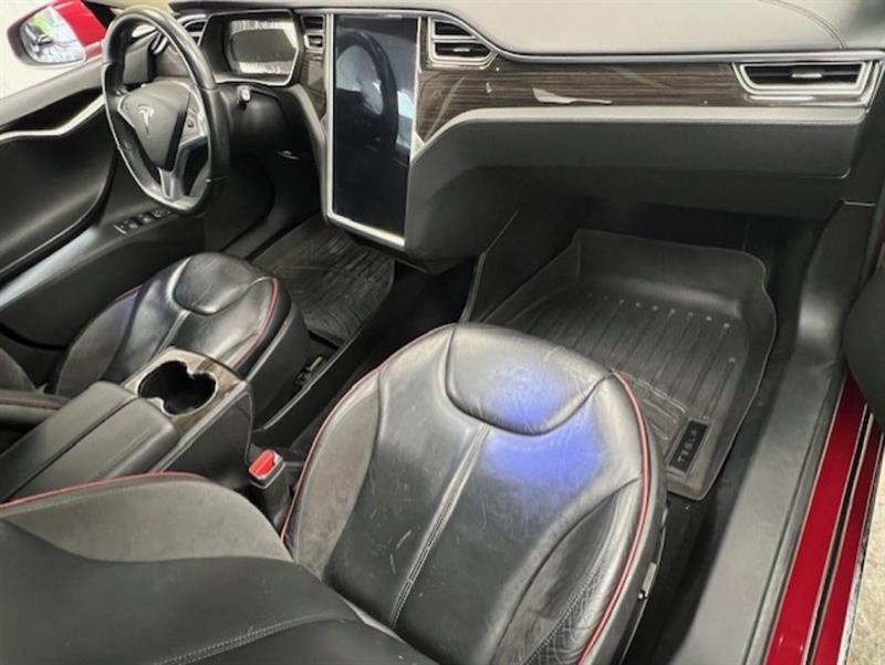 tesla Model S 2014 - 27