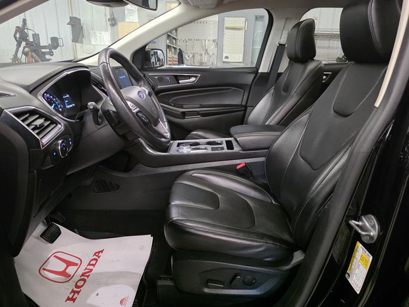 ford Edge 2021 - 18