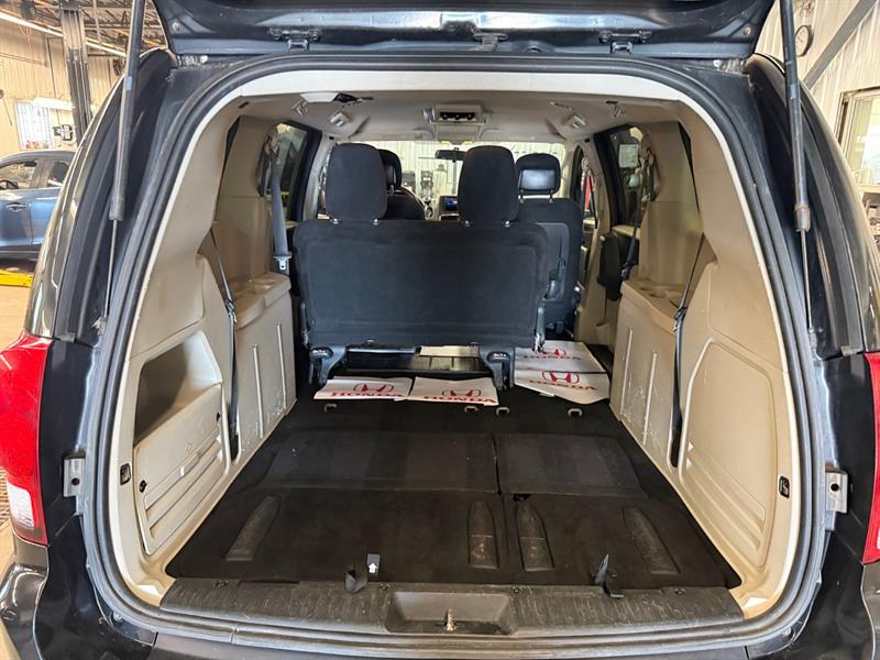 dodge Grand Caravan 2013 - 30