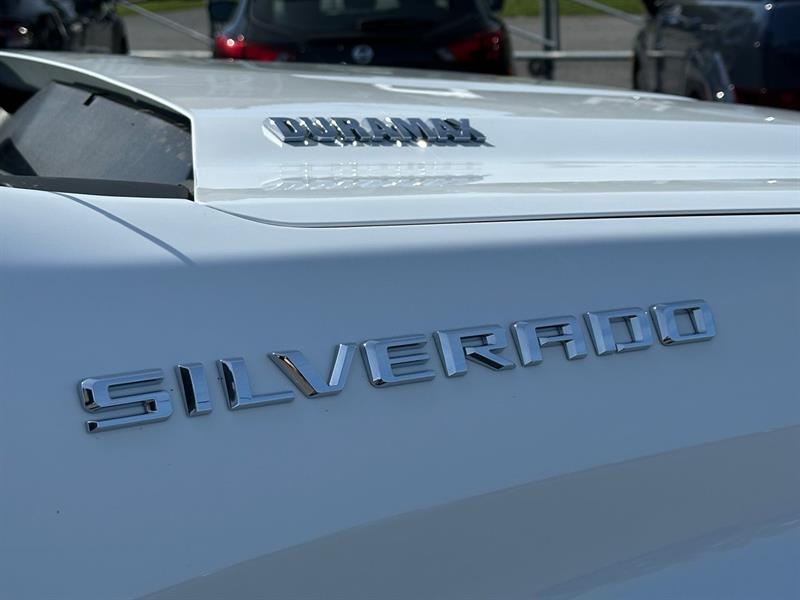 chevrolet Silverado 1500 2022 - 11