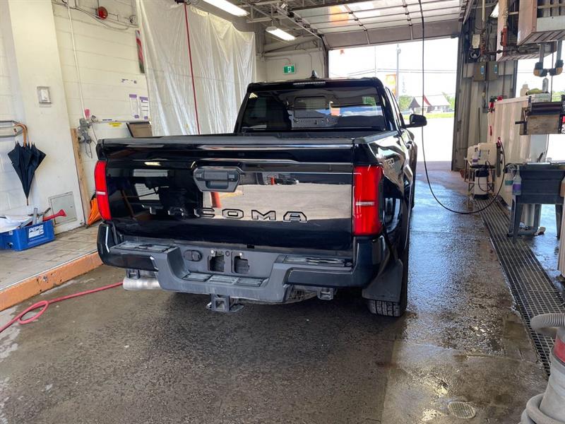 toyota Tacoma 2025 - 8