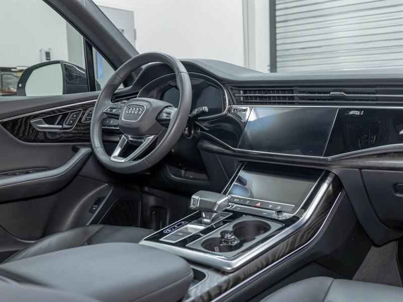 audi Q7 2023 - 26