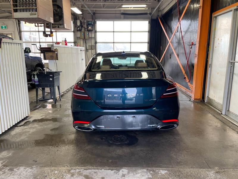 genesis G70 2022 - 9