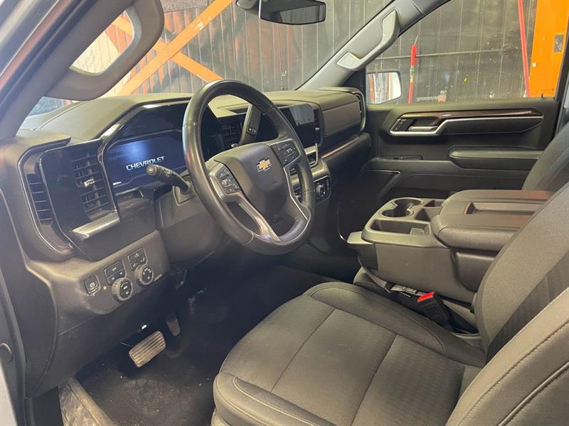 chevrolet Silverado 1500 2025 - 4