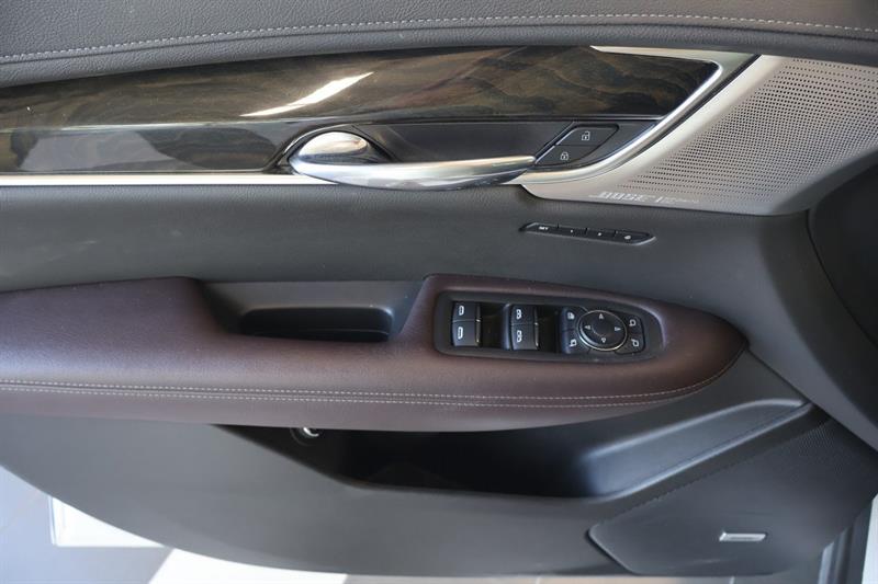 cadillac XT6 2022 - 21