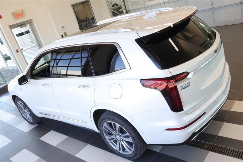 cadillac XT6 2022 - 24