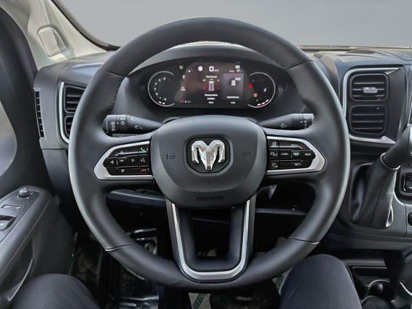 ram ProMaster fourgon vitré 2025 - 11