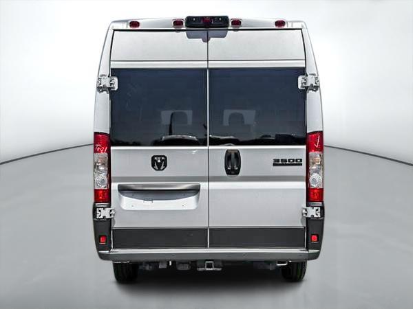 ram ProMaster fourgon vitré 2025 - 4