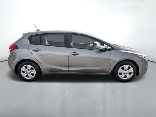 kia 5 portes Forte 2017 - 8