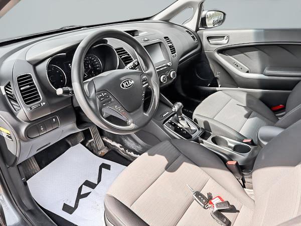 kia 5 portes Forte 2017 - 16