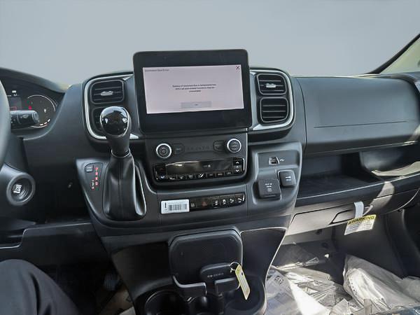 ram ProMaster fourgon vitré 2025 - 12