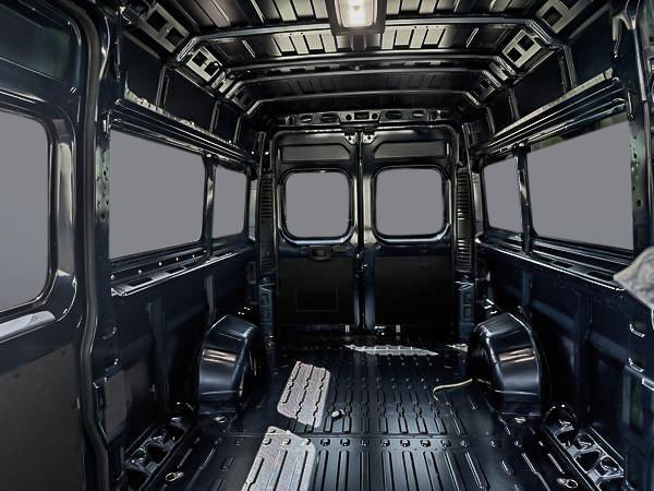 ram ProMaster fourgon vitré 2025 - 14