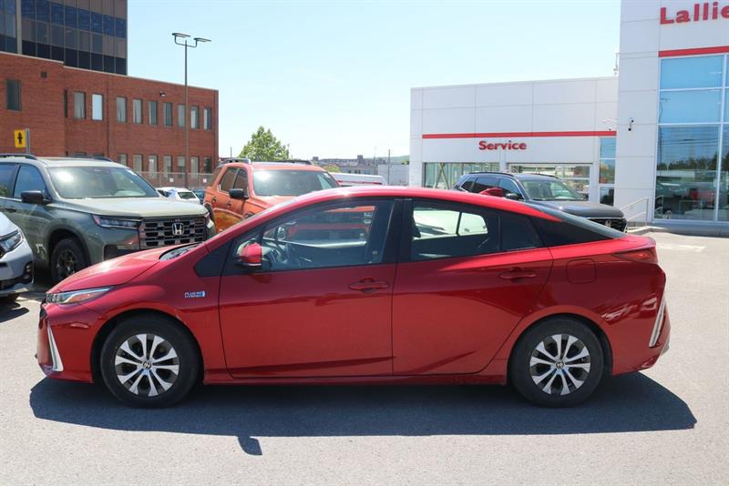 toyota Prius Prime 2022 - 2