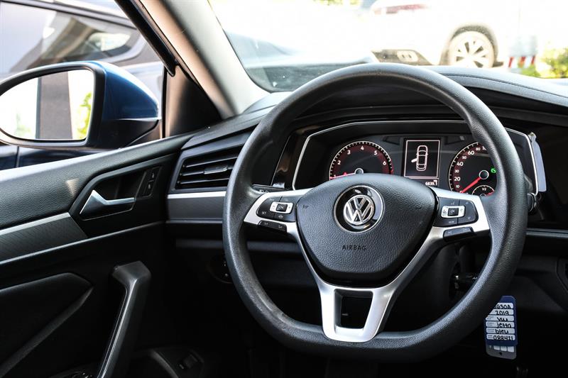 volkswagen Jetta 2019 - 14