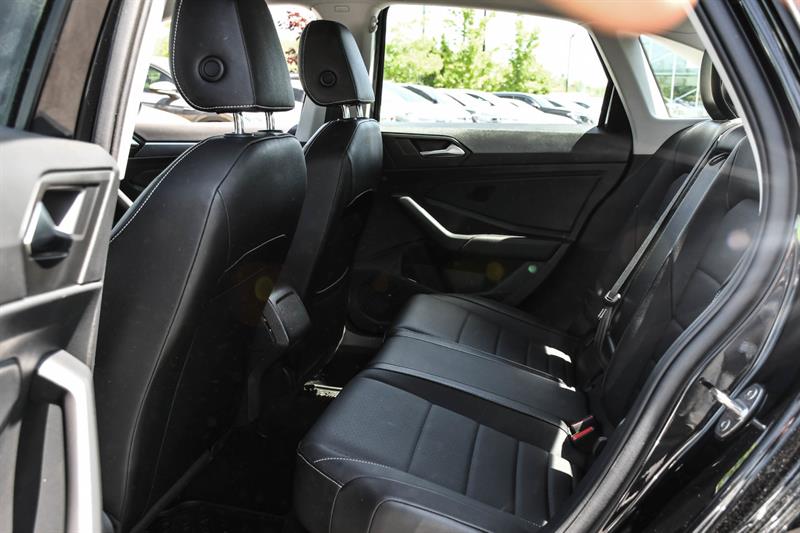 volkswagen Jetta 2023 - 11