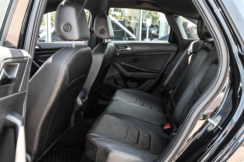 volkswagen Jetta GLI 2022 - 12