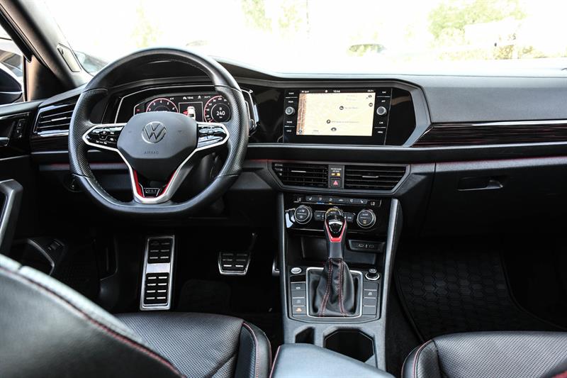 volkswagen Jetta GLI 2022 - 14