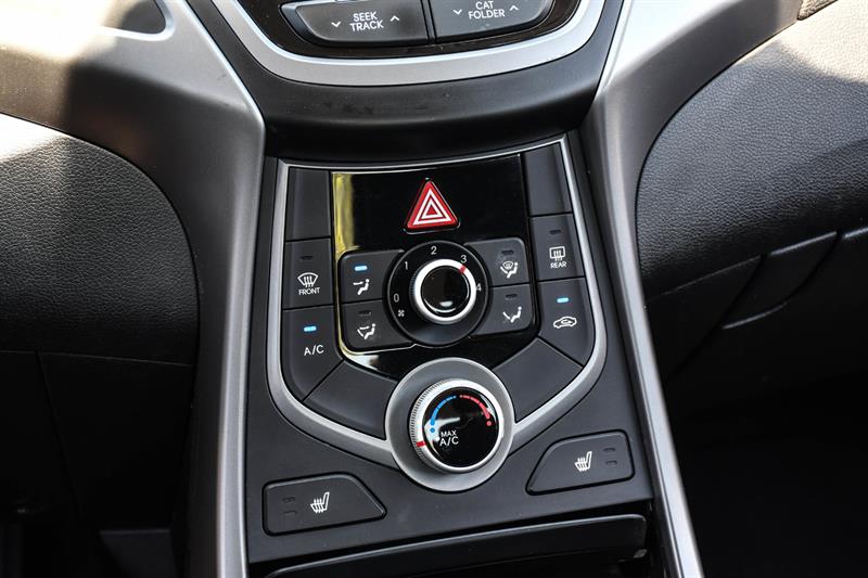 hyundai Elantra 2015 - 18