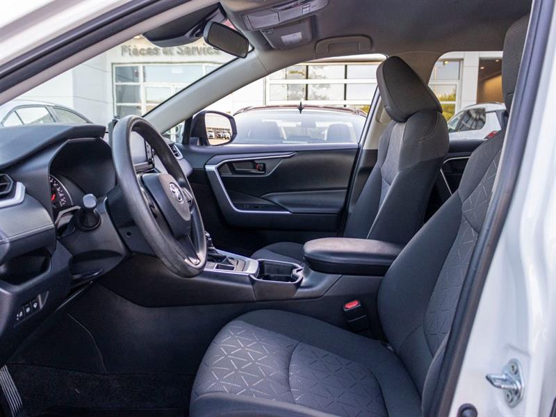 toyota RAV4 2021 - 23