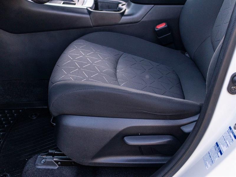toyota RAV4 2021 - 24